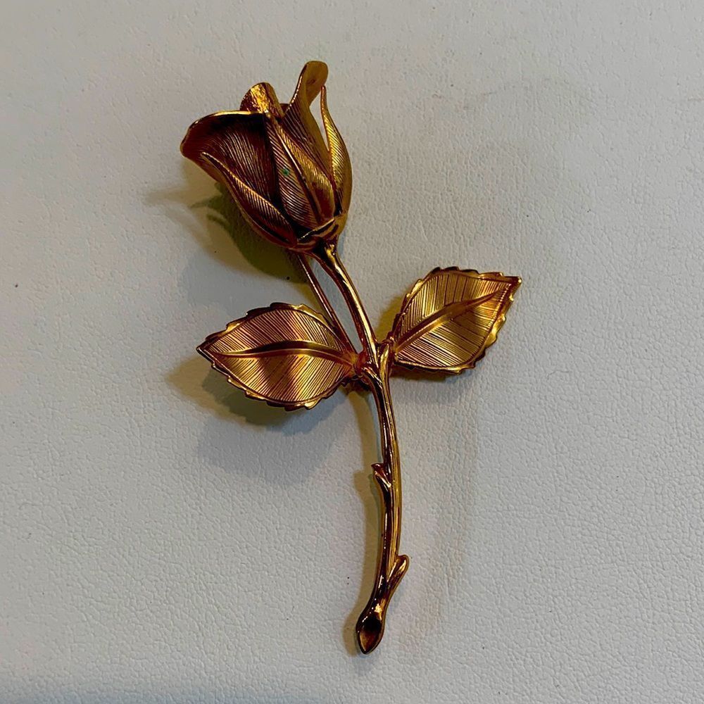 Gold Rosé Brooch and Clip On Earrings